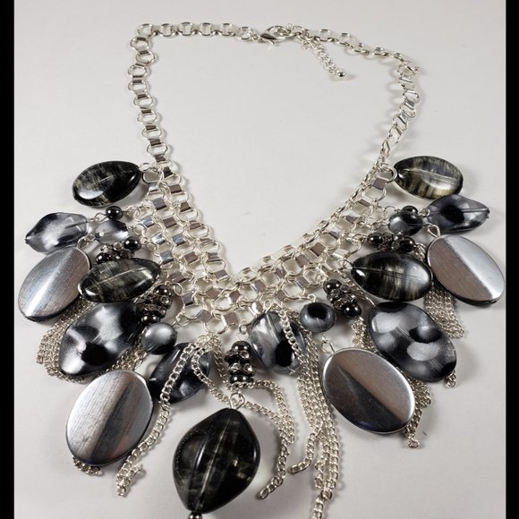 Unbranded Jewelry - Women's Silver Color Fashion Statement Collar Necklace with dangling beads